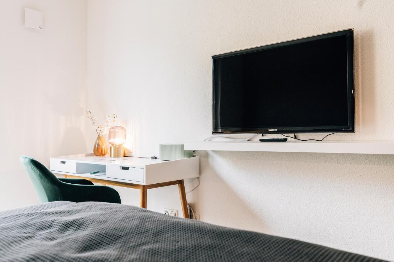 City-Living Appartement Bielefeld Bagian luar foto